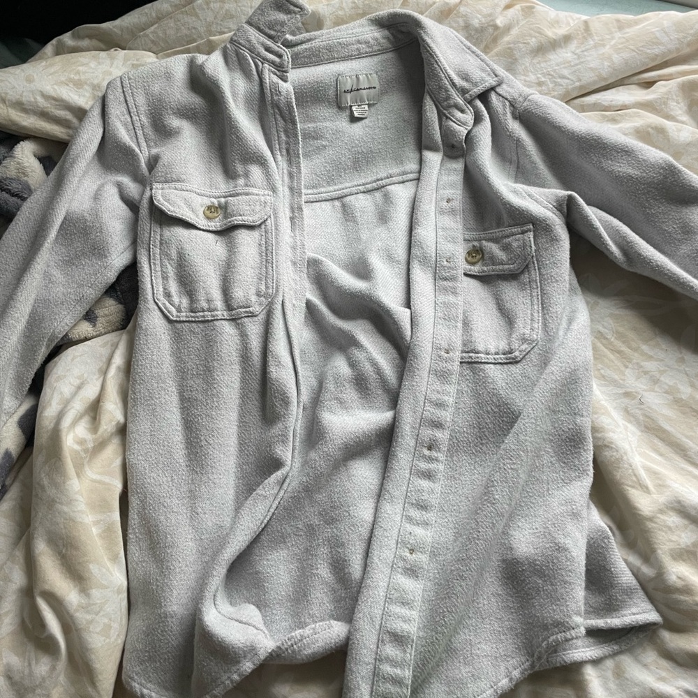 Women’s seize xxs American eagle button up